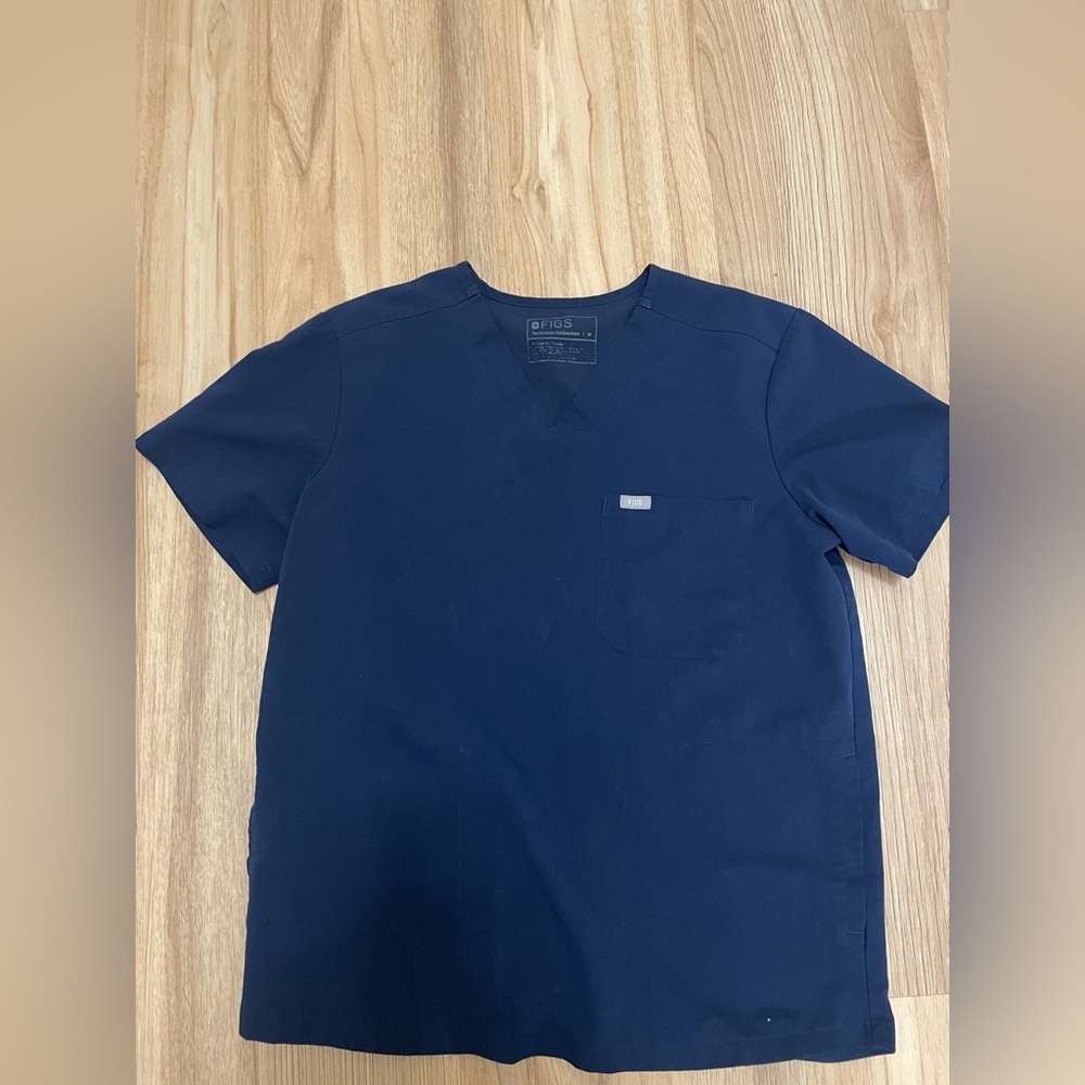 FIGS Navy Scrub Top size M